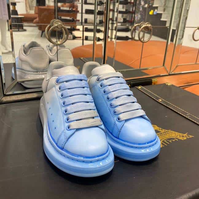 A1exa*der Mcqv*en SNEAKER AM15