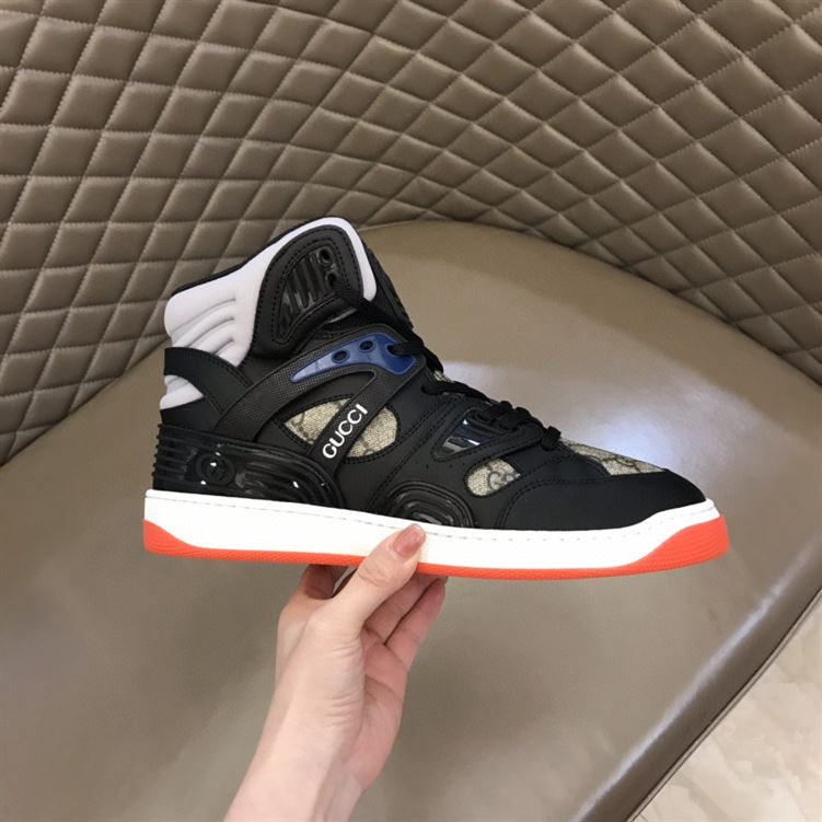 MEN S Gvc*1 BASKET SNEAKER IN BLACK DEMETRA   GCC002