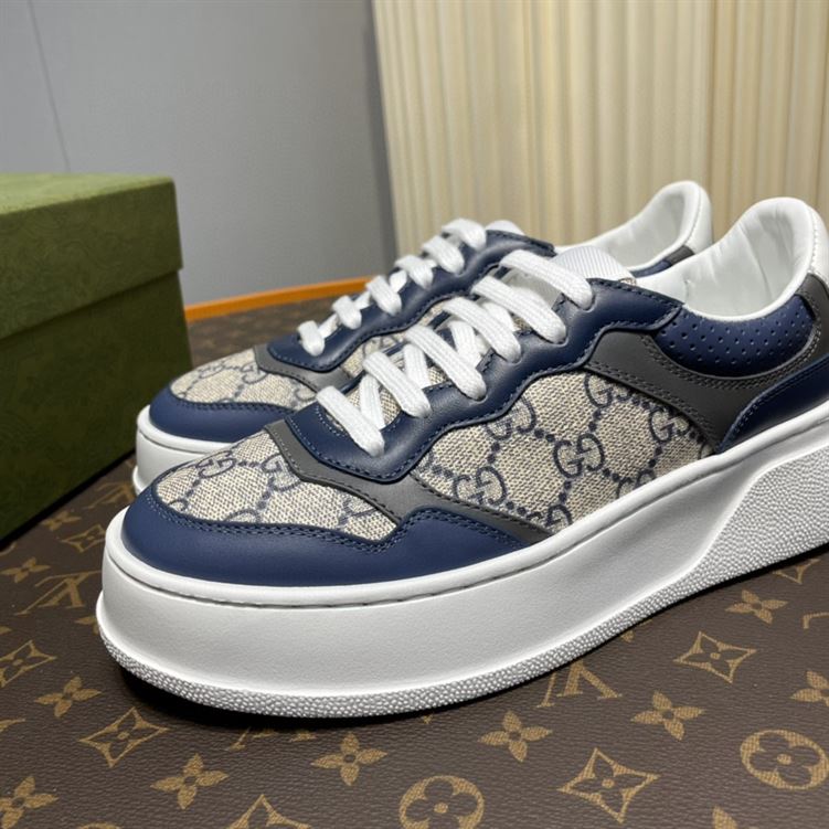Gvc*1 MEN S GG SNEAKERS BEIGE AND BLUE Svp*me   GCC003