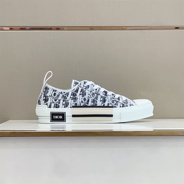 D10r B23 LOW-TOP SNEAKER   DO023