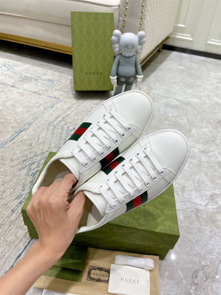 Gvc*1 Dupes Shoes ACE LEATHER SNEAKER   GCC089