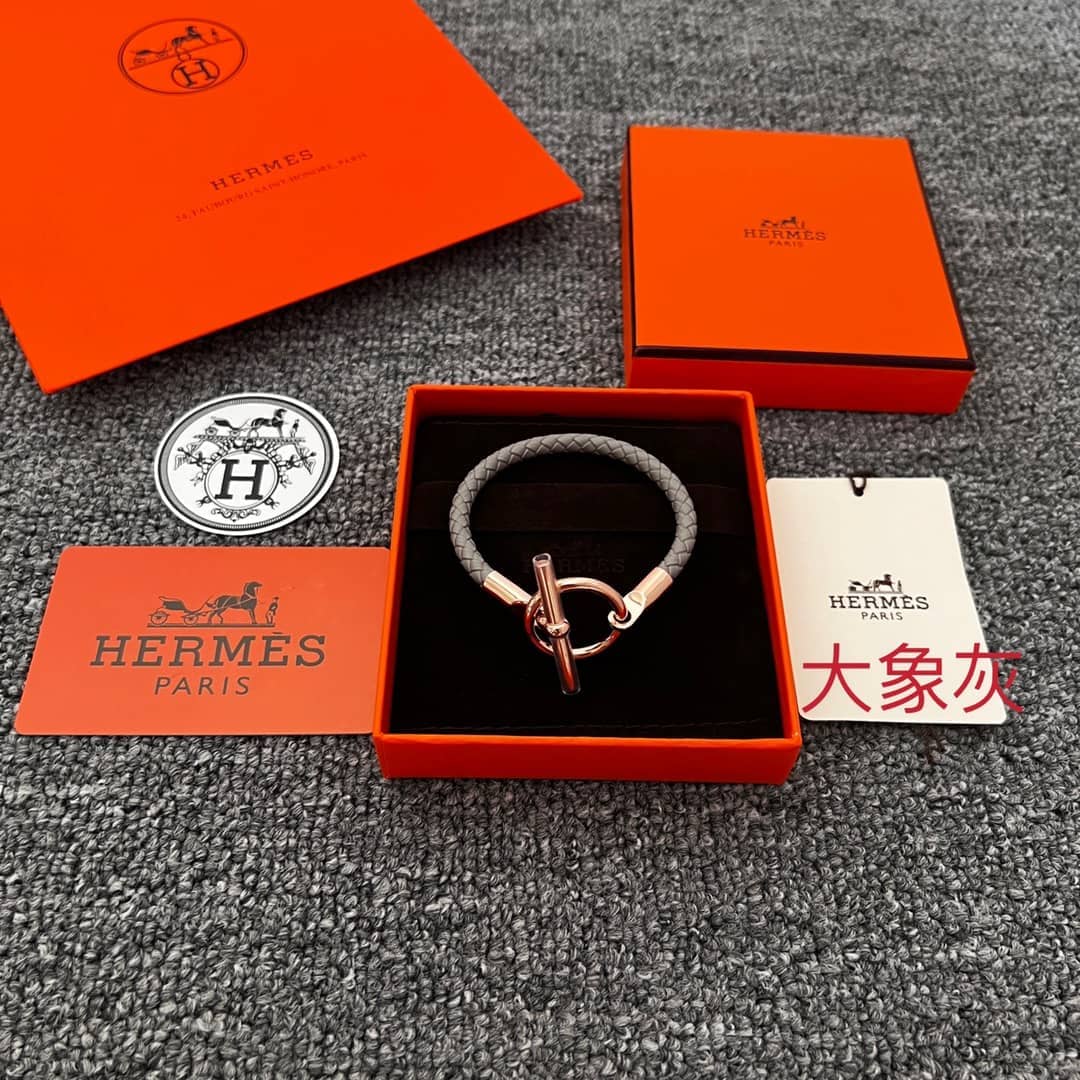 Knockoff H**me5 Logo Bracelet
