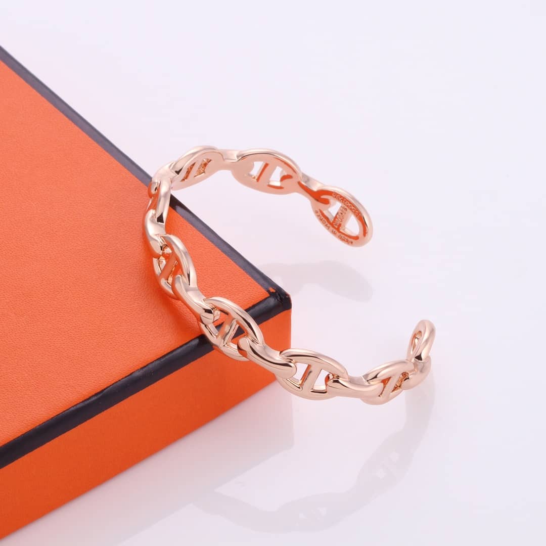 Wholesale H**me5 Logo Bracelet