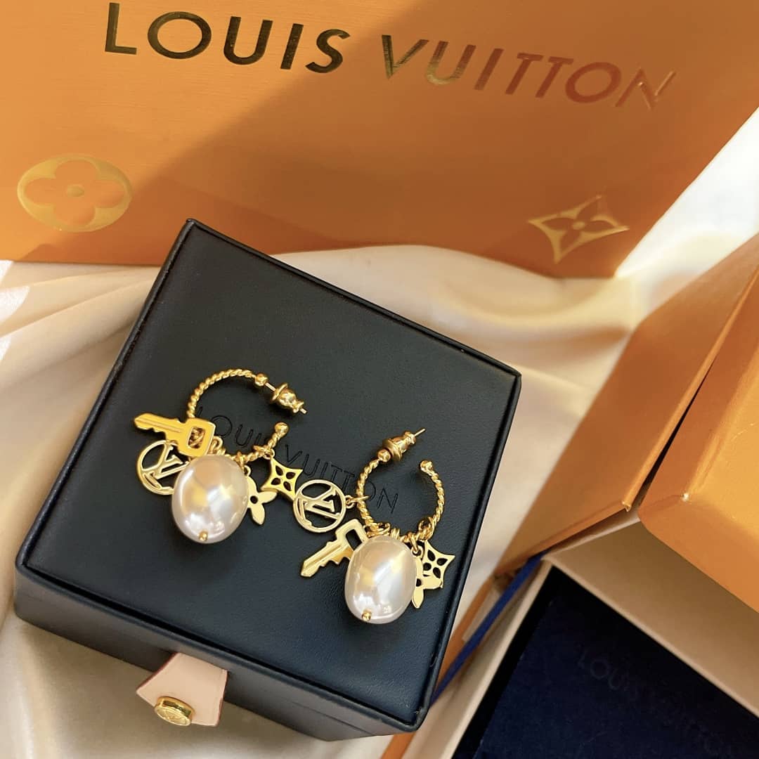 Top Quality L0vis Vvtt0n Earring