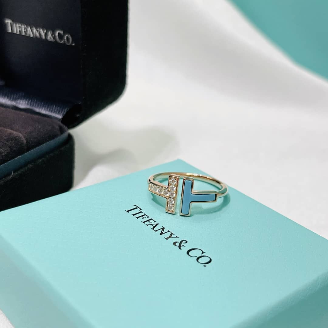 7 Star T*f*ny Ring