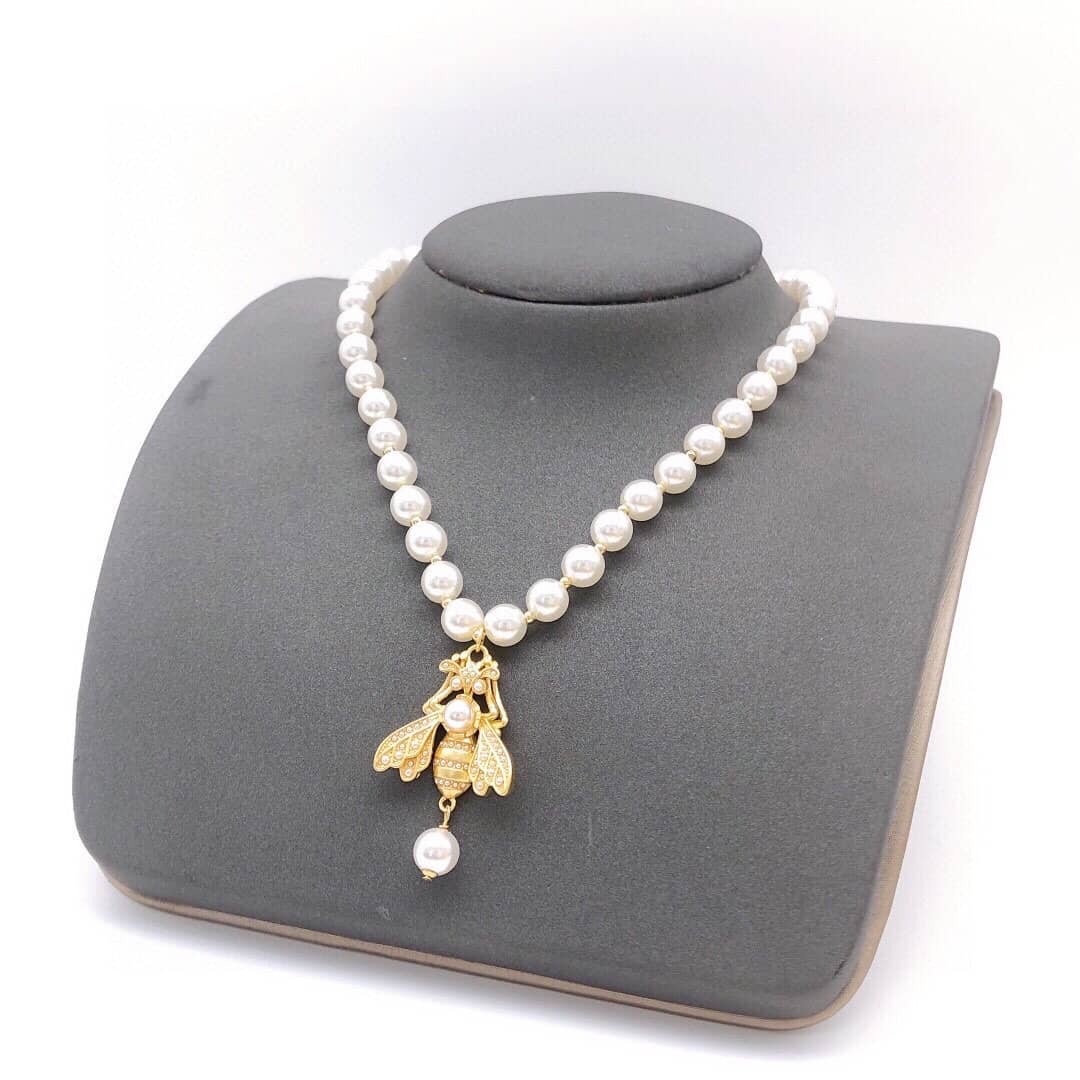 7 Star Chr1st1an D10r Necklace