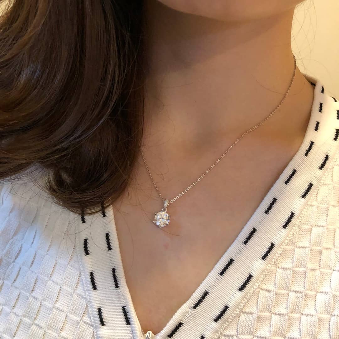 7 Star T*f*ny Necklace