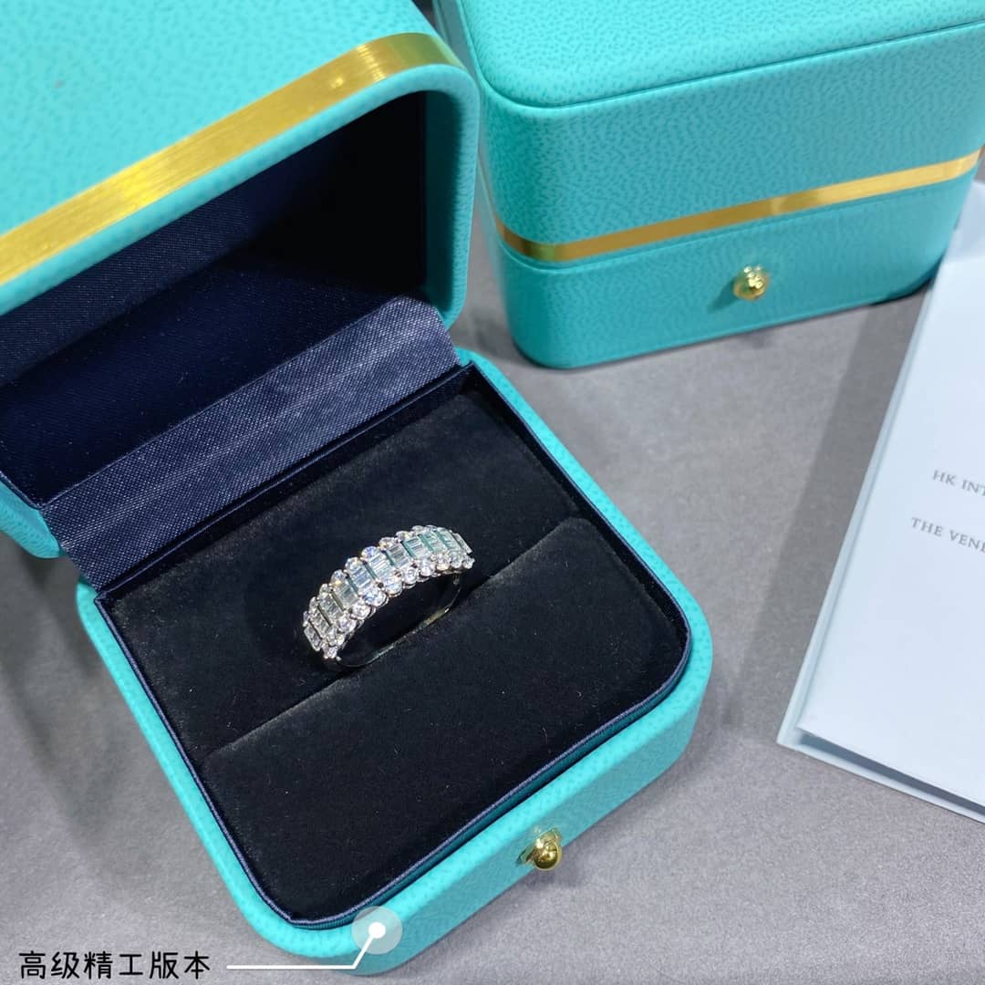Fake T*f*ny Logo Ring