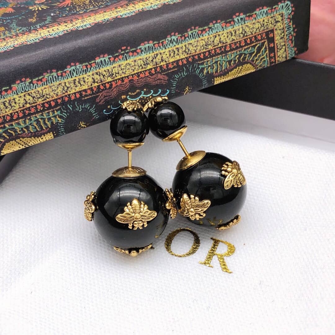 Wholesale Chr1st1an D10r AAA+ Earring