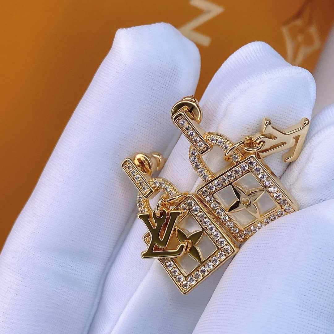 High Quality L0vis Vvtt0n Earring