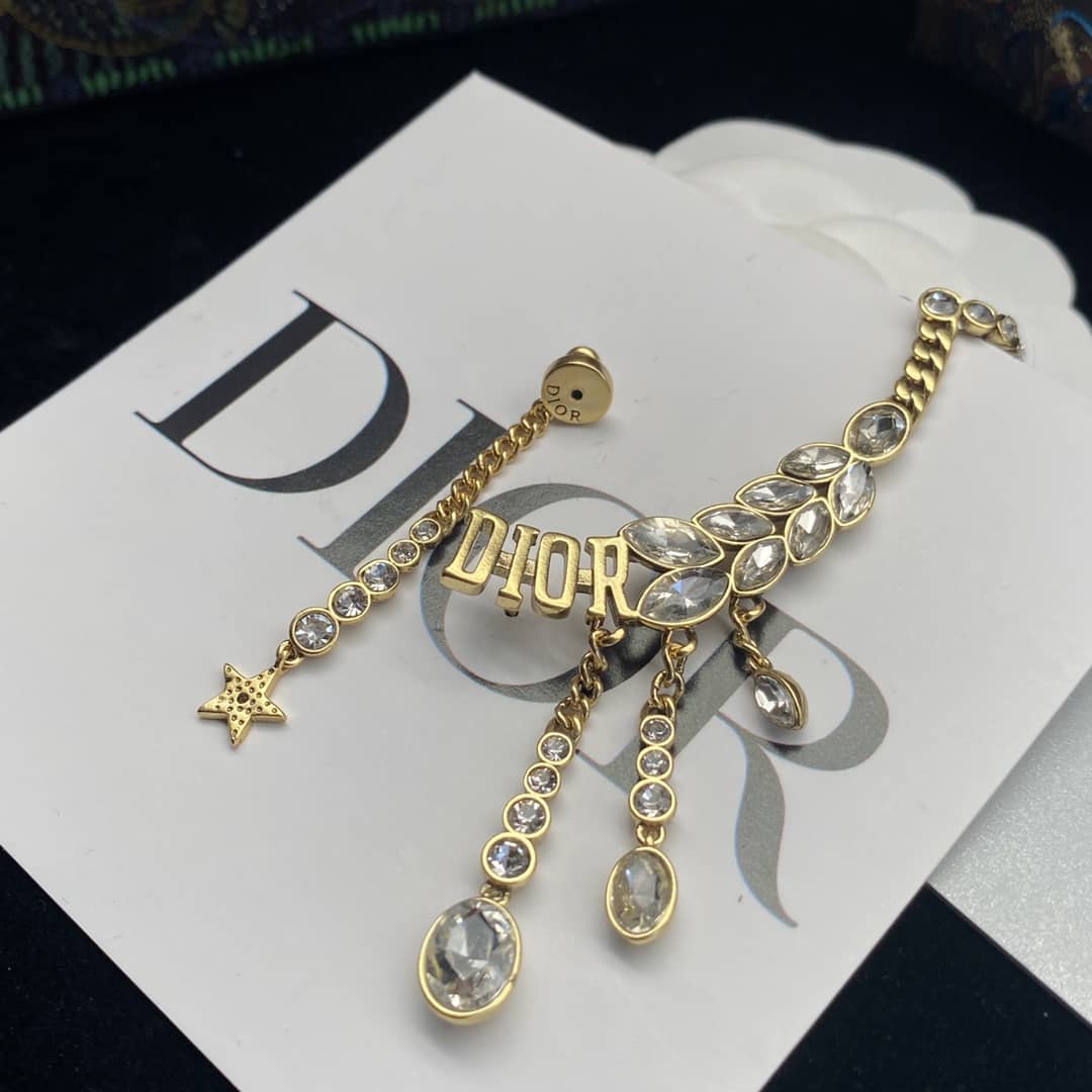7 Star Chr1st1an D10r Earring