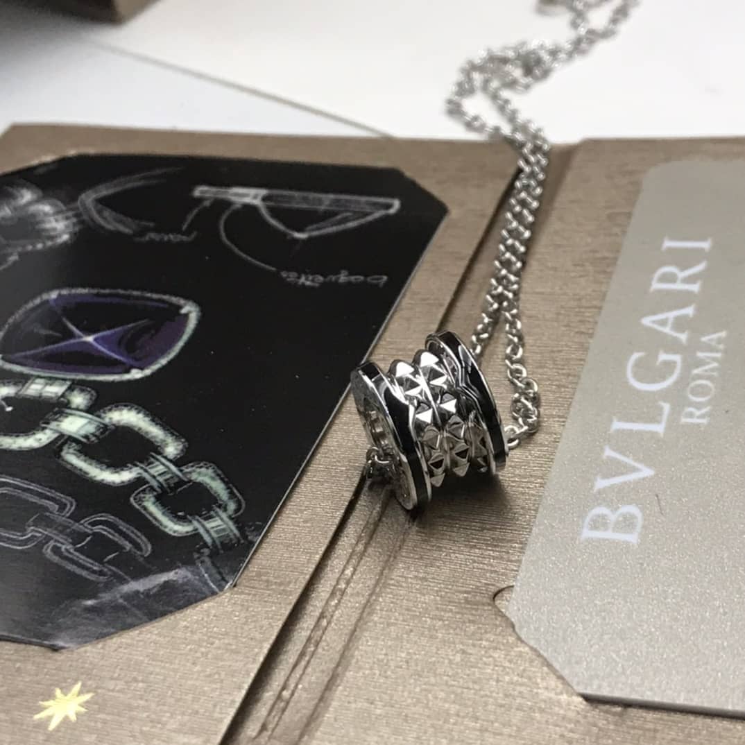 Bv1g*ai Necklace First Copy