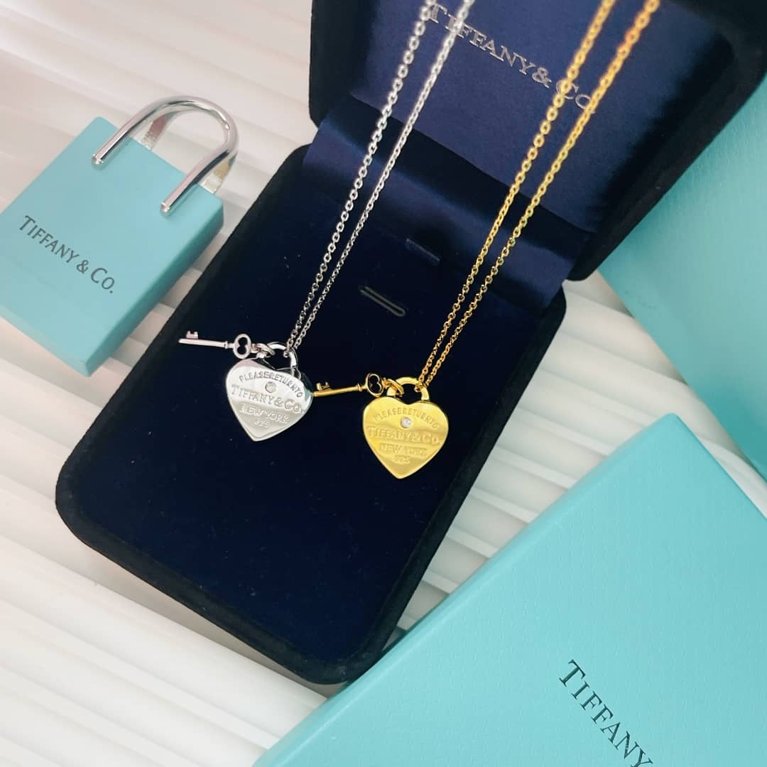 Fake T*f*ny Logo Necklace