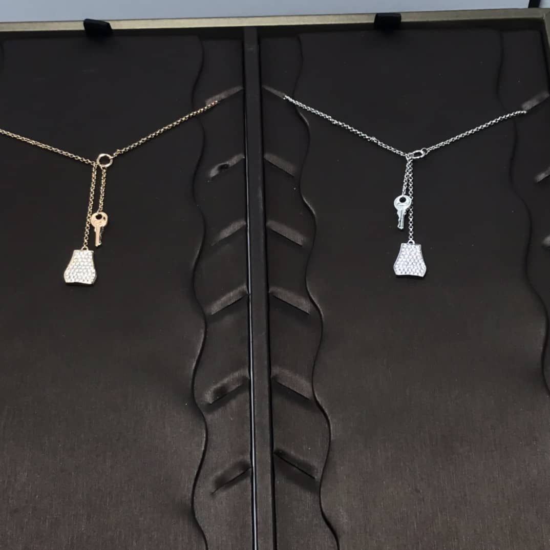 Wholesale H**me5 Logo Necklace