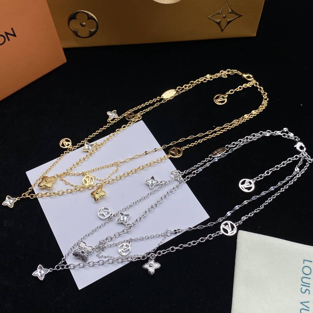 7 Star L0vis Vvtt0n Necklace