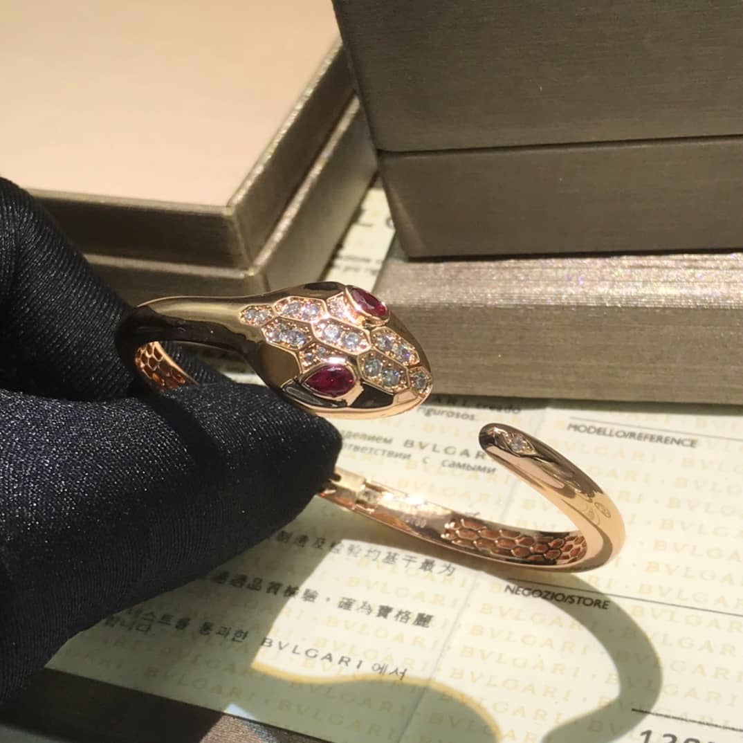 Fake Bv1g*ai Logo Bracelet