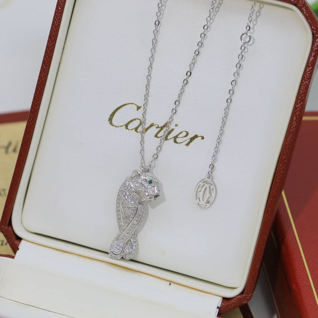 Ca*t1er Necklace For Sale