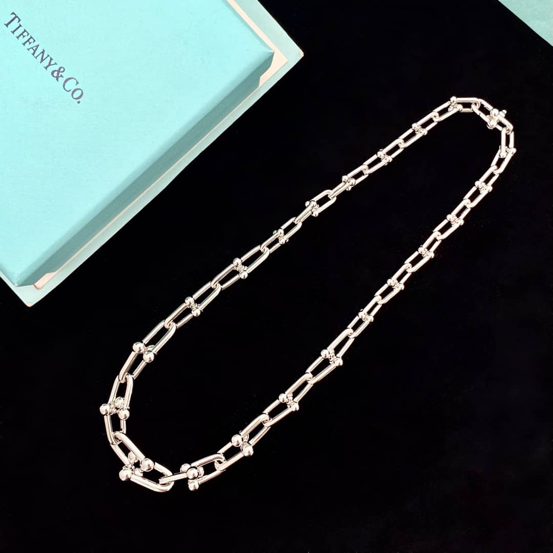 Knockoff T*f*ny Logo Necklace