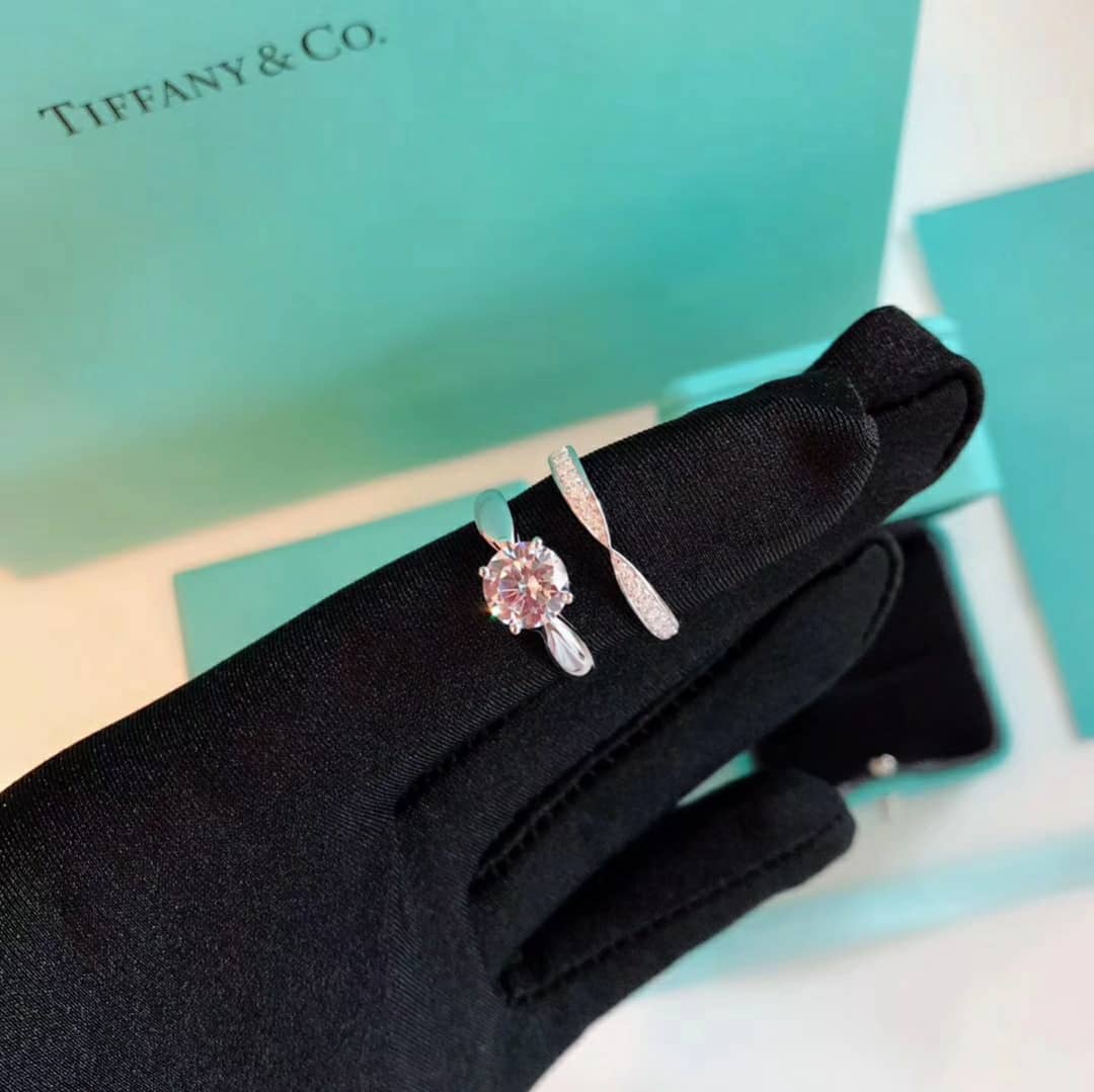 Replica T*f*ny Ring