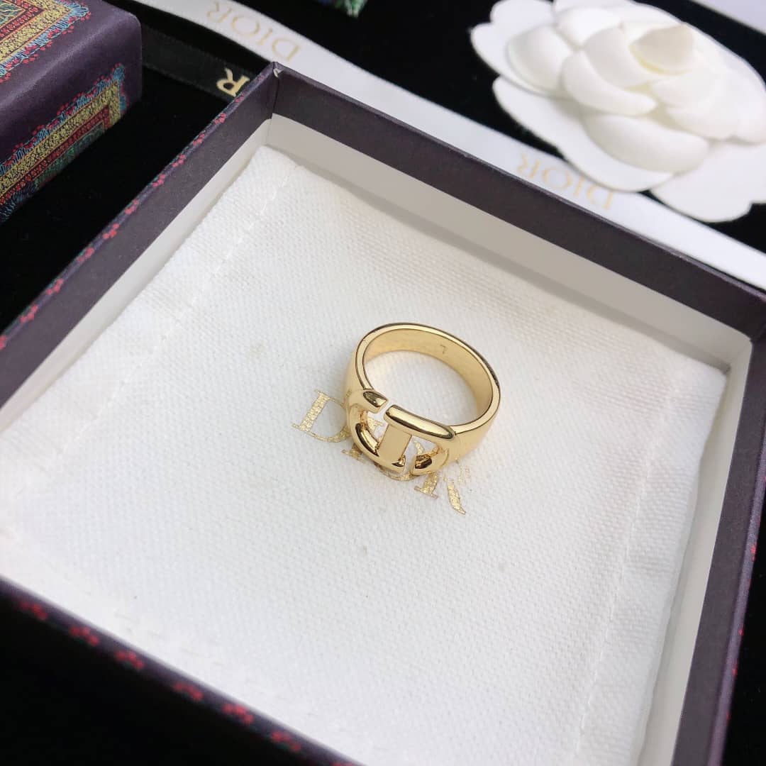 Fake Chr1st1an D10r Logo Ring