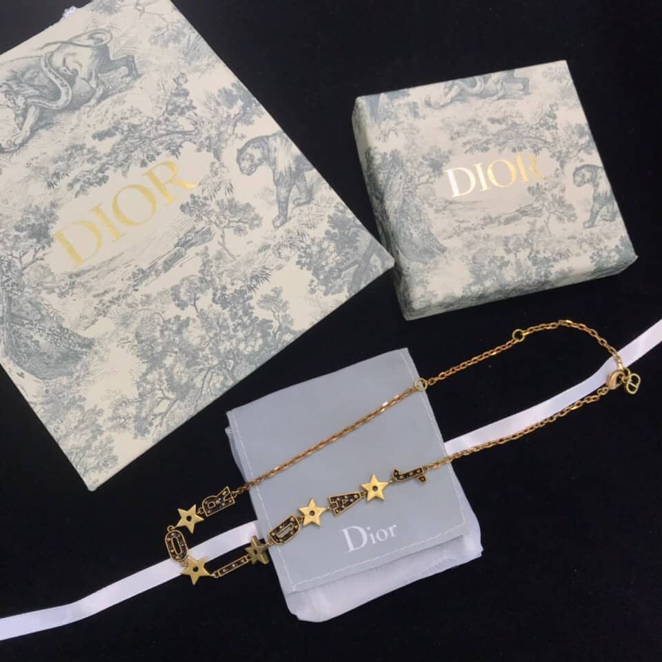 7 Star Chr1st1an D10r Necklace