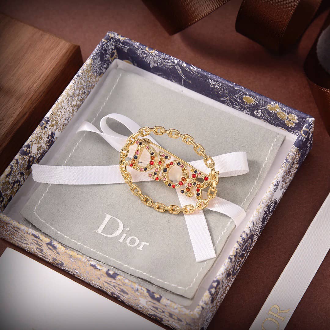 Cheap Chr1st1an D10r Brooch