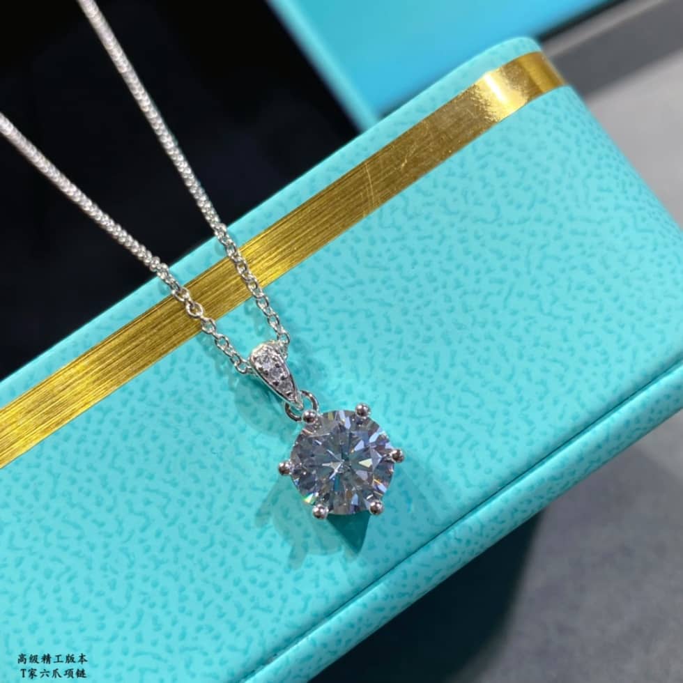 7 Star T*f*ny Necklace