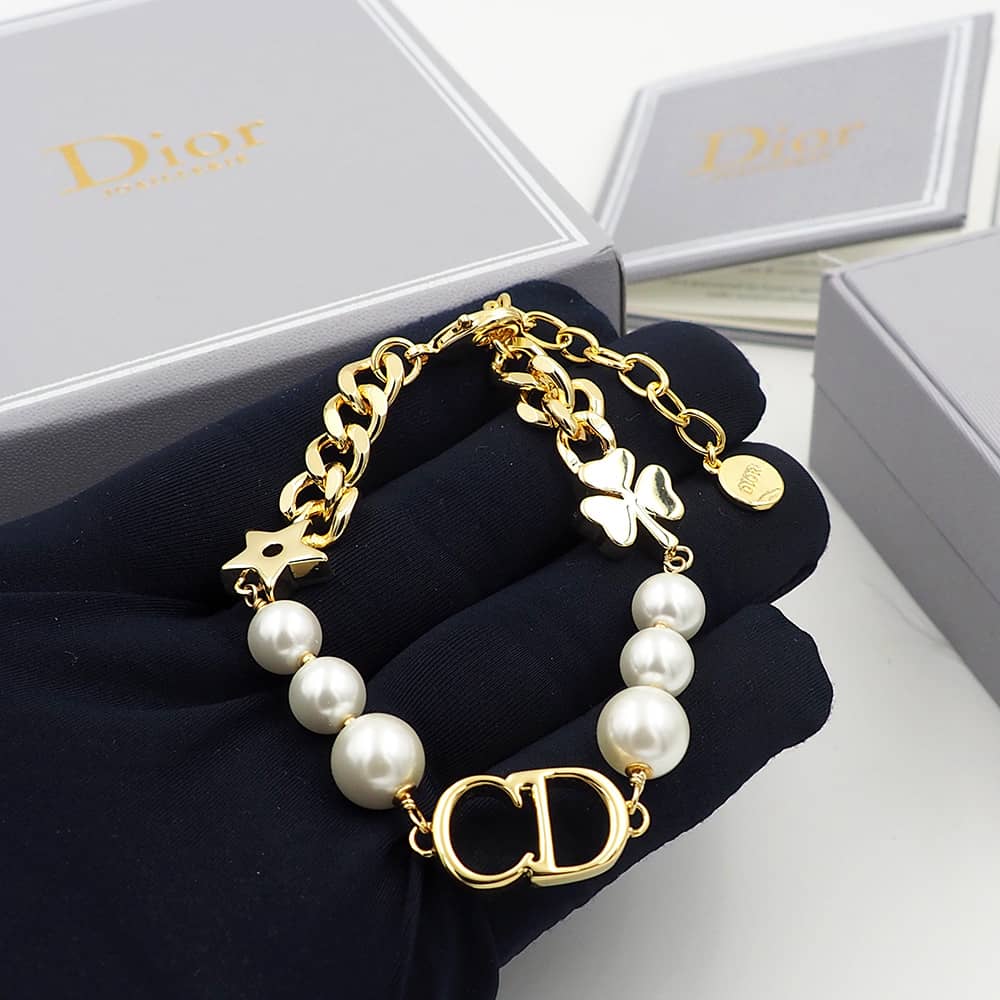 Chr1st1an D10r Bracelet First Copy