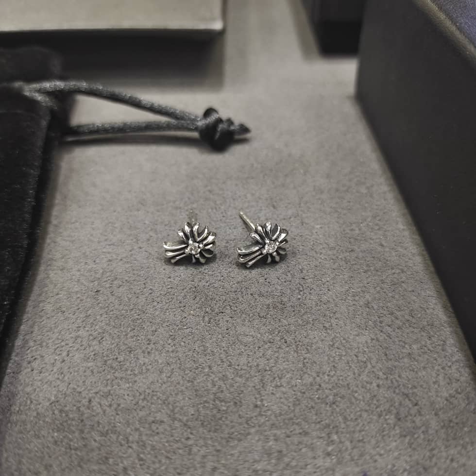 Luxury Ch*0me He**ts Classic AAA+ Earring