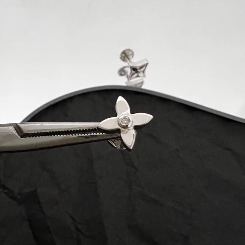 Cheap L0vis Vvtt0n Earring