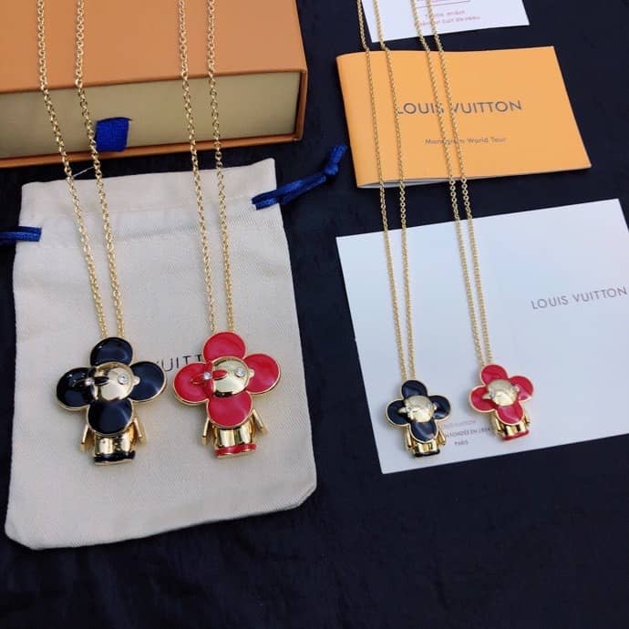 Wholesale L0vis Vvtt0n AAA+ Necklace