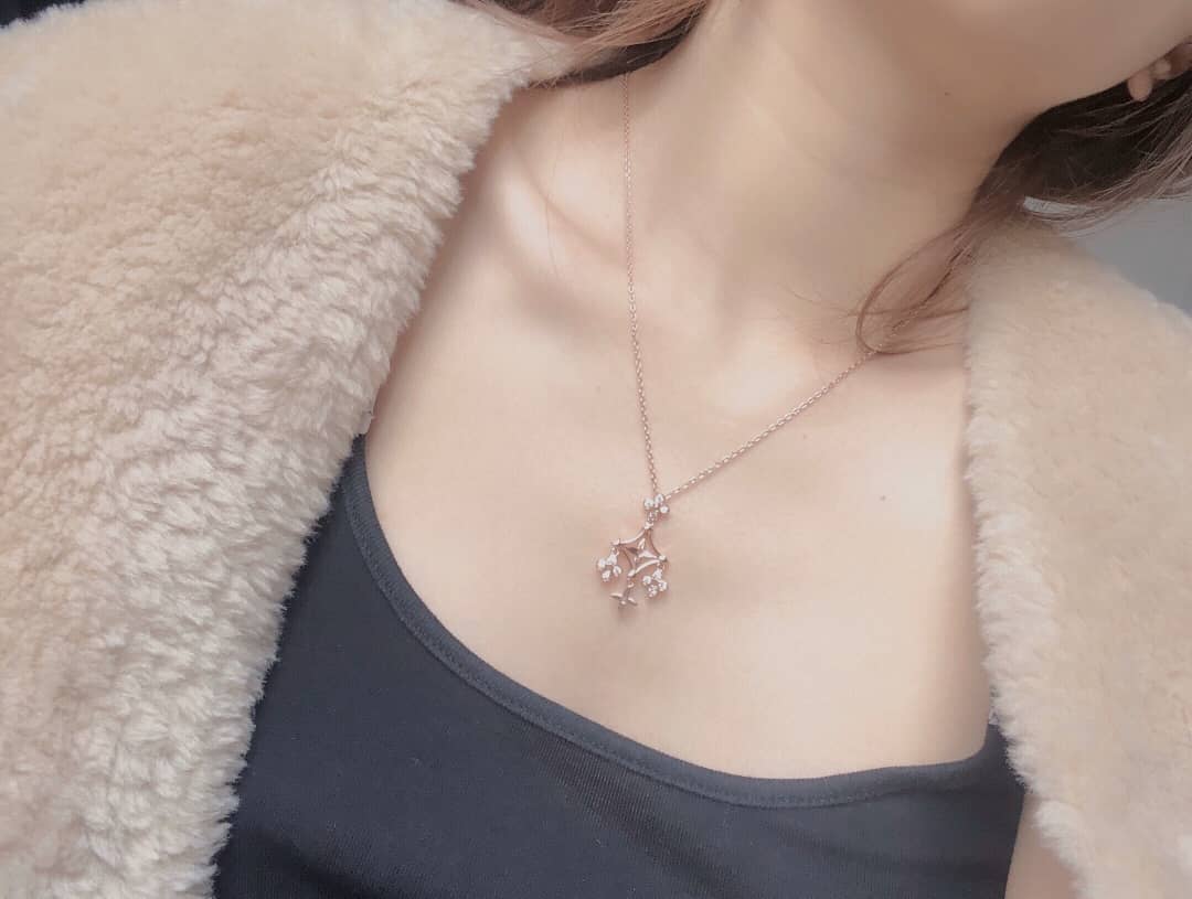 Top Quality L0vis Vvtt0n Necklace