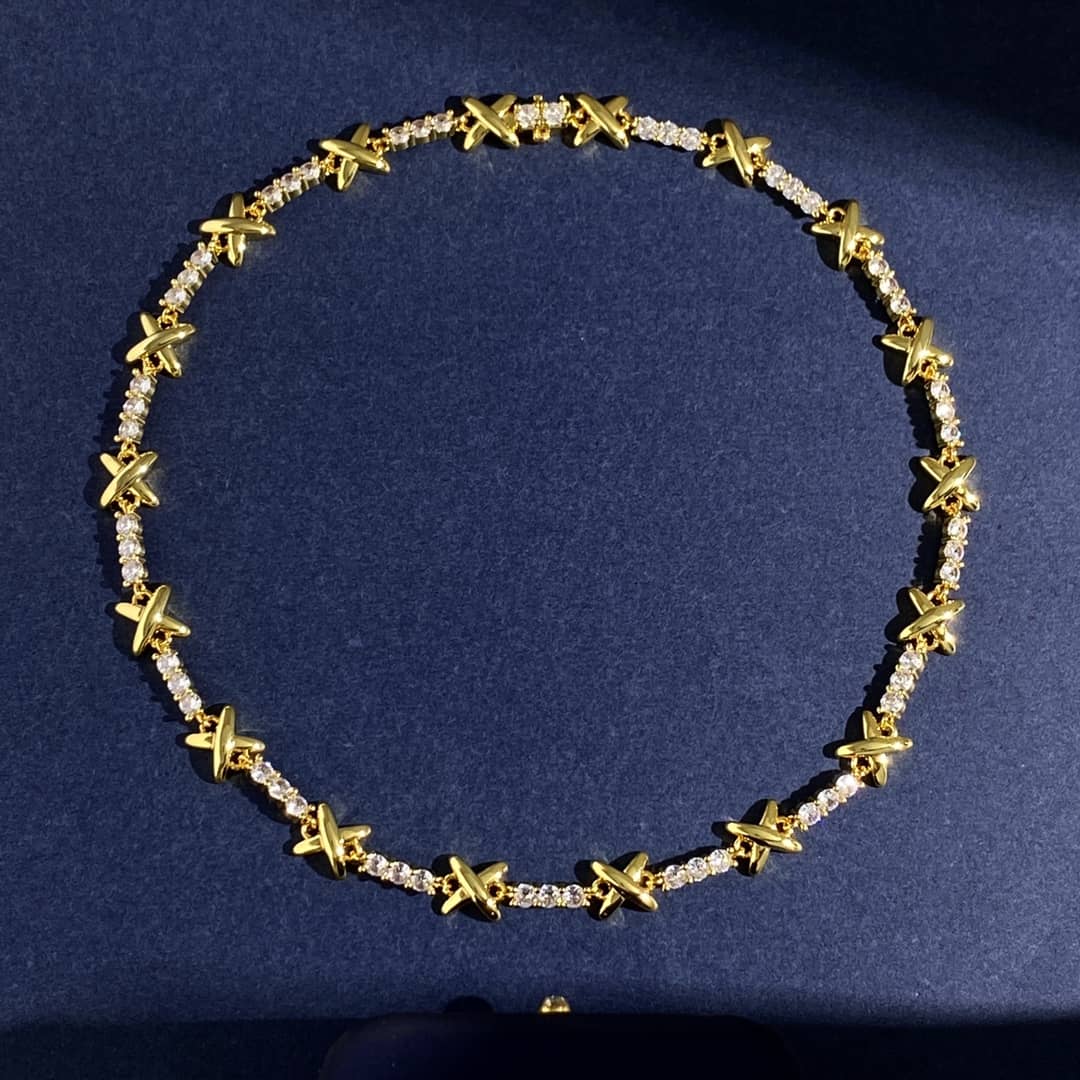Knockoff L0vis Vvtt0n Logo Necklace
