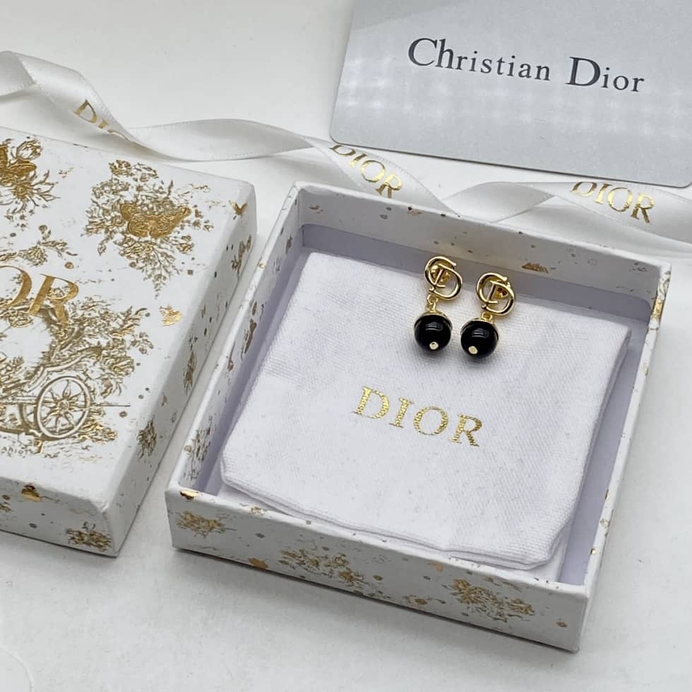 Wholesale Chr1st1an D10r AAA+ Earring