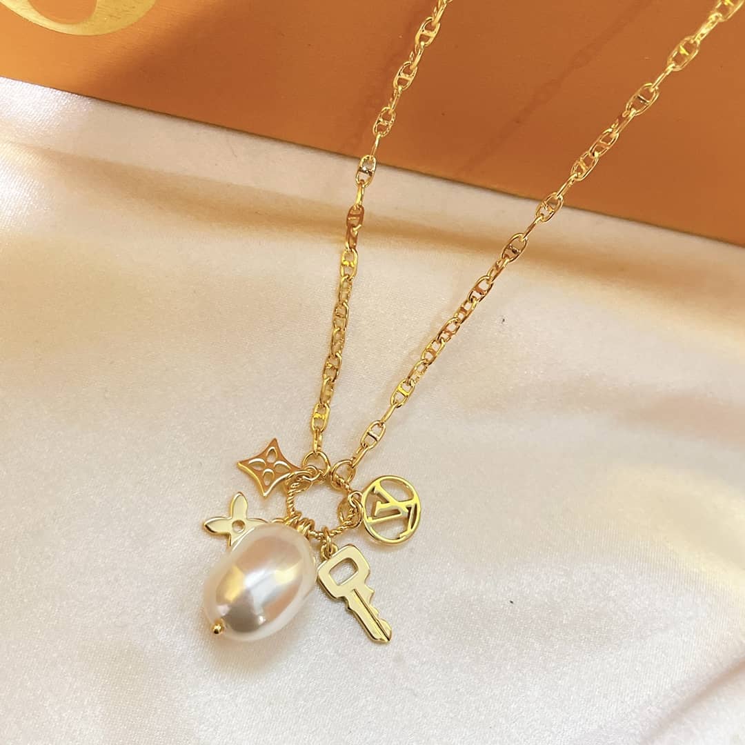 Replica L0vis Vvtt0n Necklace