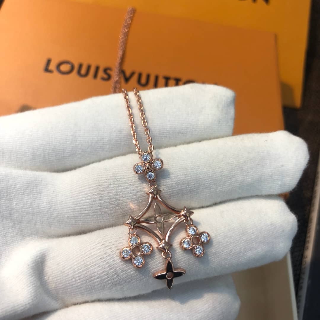 L0vis Vvtt0n Necklace For Sale