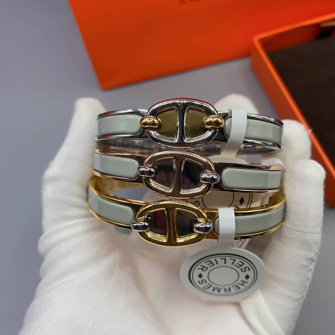 Fake H**me5 Logo Bracelet
