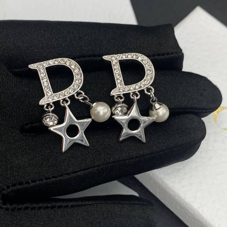 Knockoff Chr1st1an D10r Logo Earring
