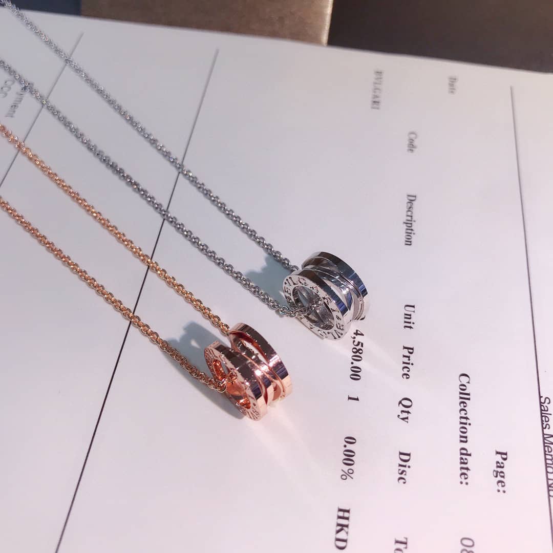 Fake Bv1g*ai Logo Necklace
