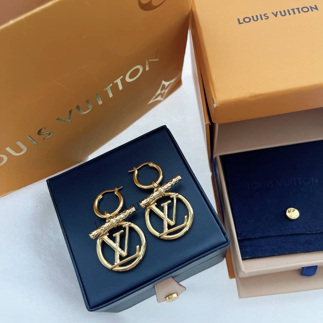 7 Star L0vis Vvtt0n Earring