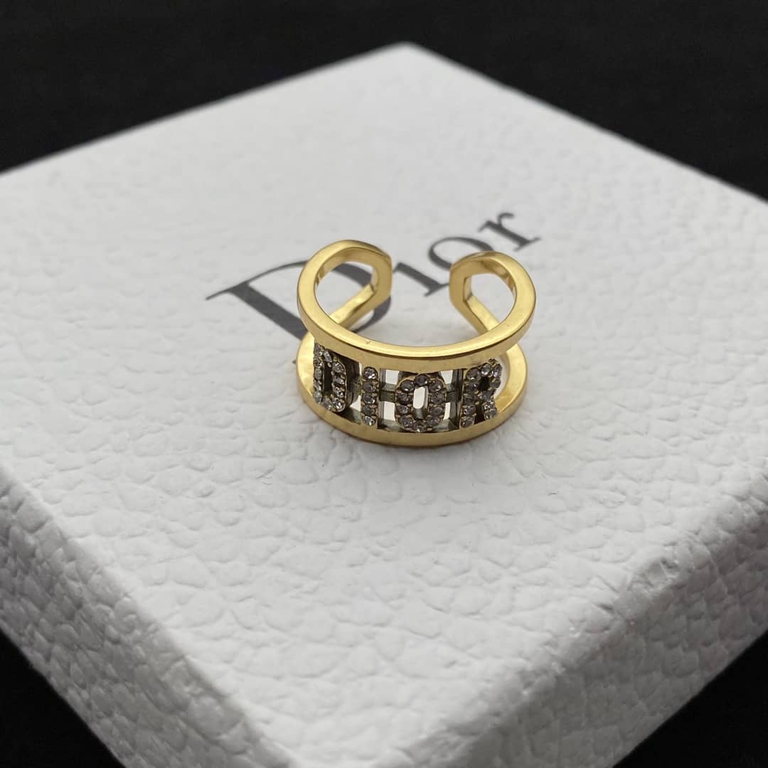 Knockoff Chr1st1an D10r Logo Ring