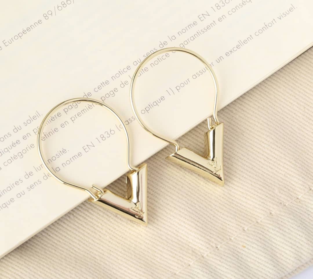 Replica L0vis Vvtt0n Earring