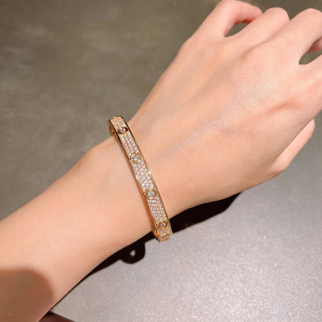 Ca*t1er Bracelet For Sale