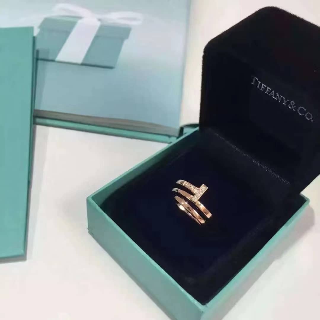 T*f*ny Ring Copy