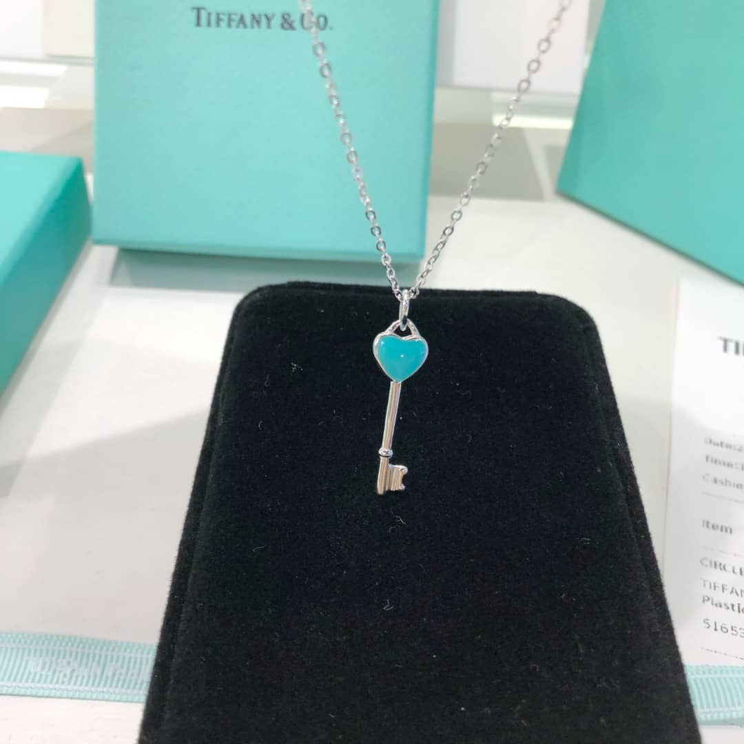 T*f*ny Necklace First Copy