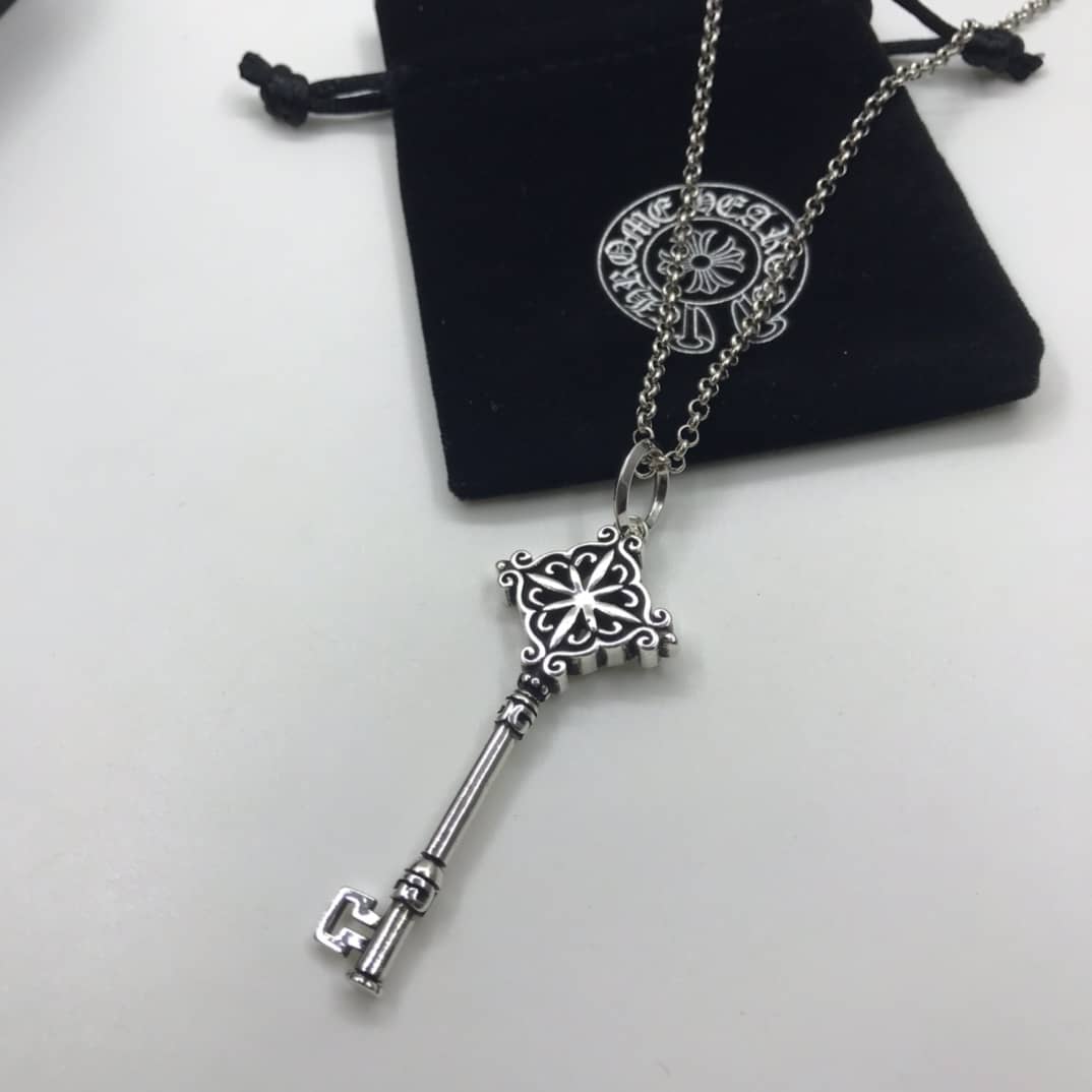 Luxury Ch*0me He**ts Classic AAA+ Necklace