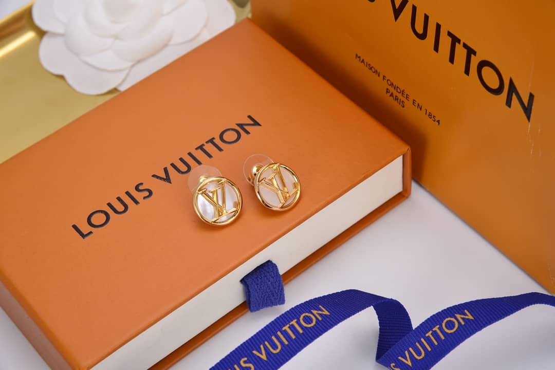 L0vis Vvtt0n Earring For Sale