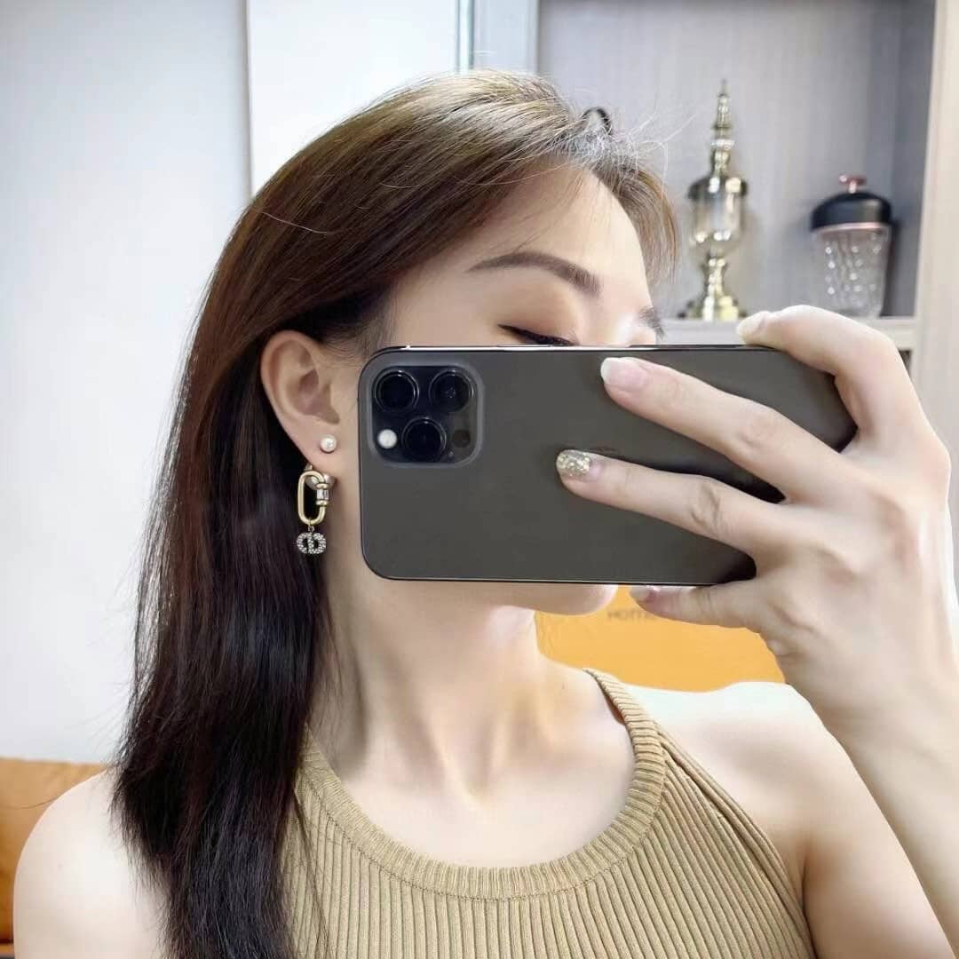 Replica Chr1st1an D10r Earring