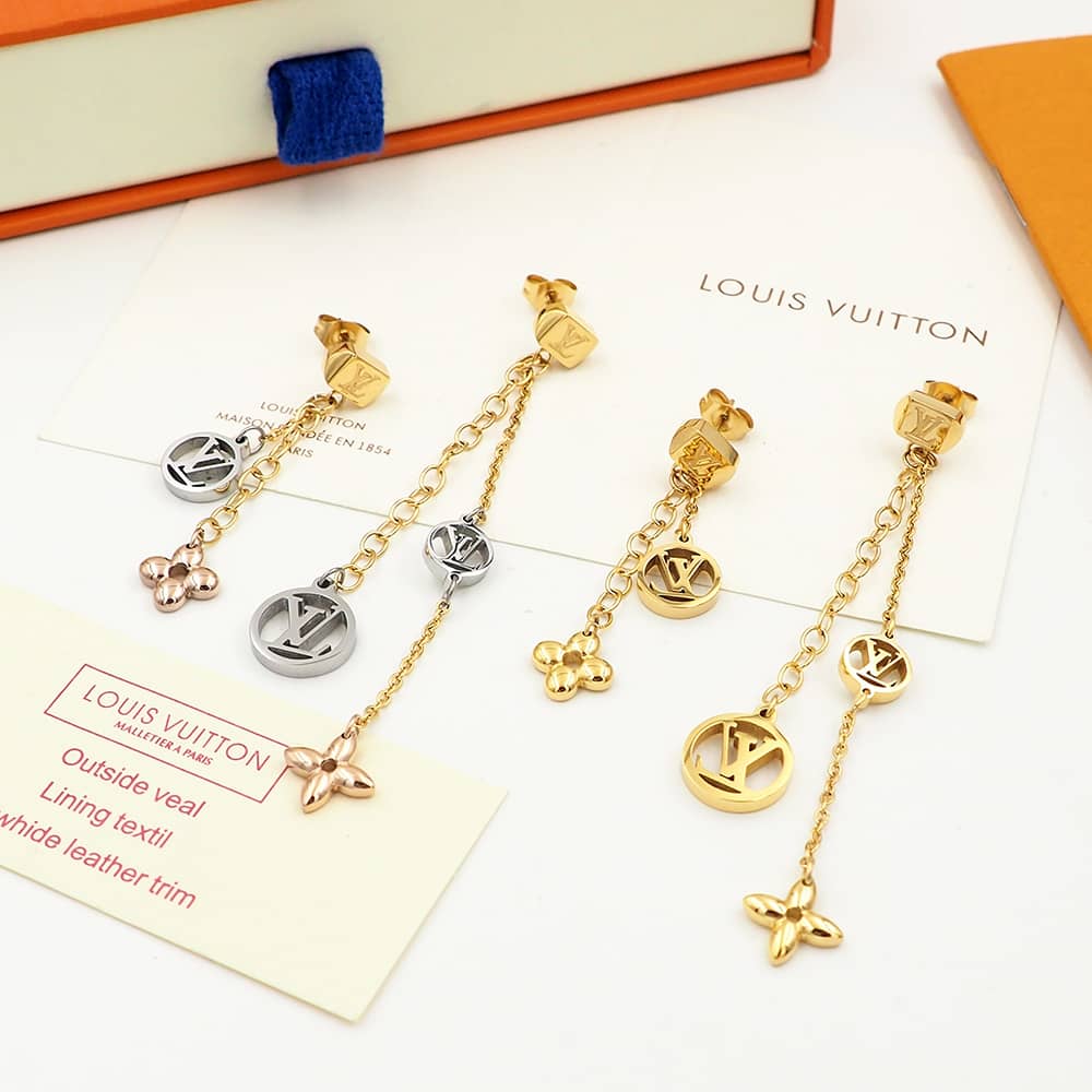 7 Star L0vis Vvtt0n Earring