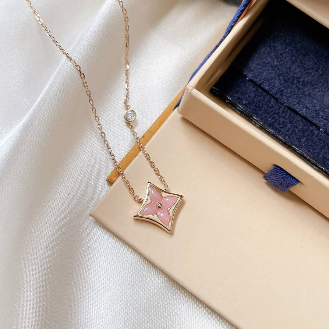 Luxury L0vis Vvtt0n Classic AAA+ Necklace